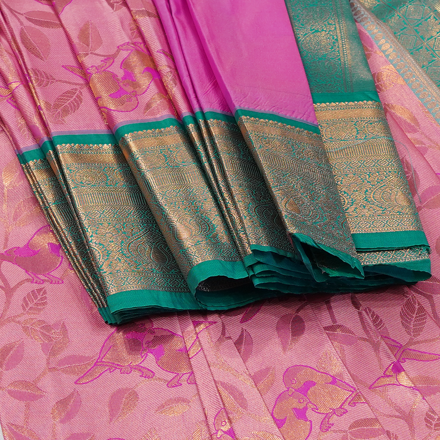 Why Kanchipuram Silks are the "Queen of Fabrics"