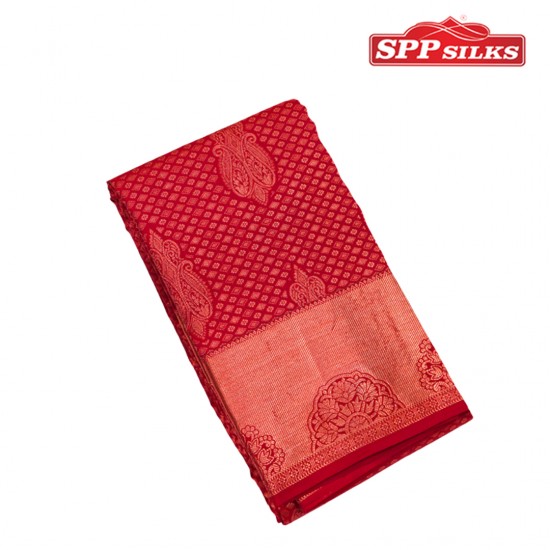 Silk saree (red)